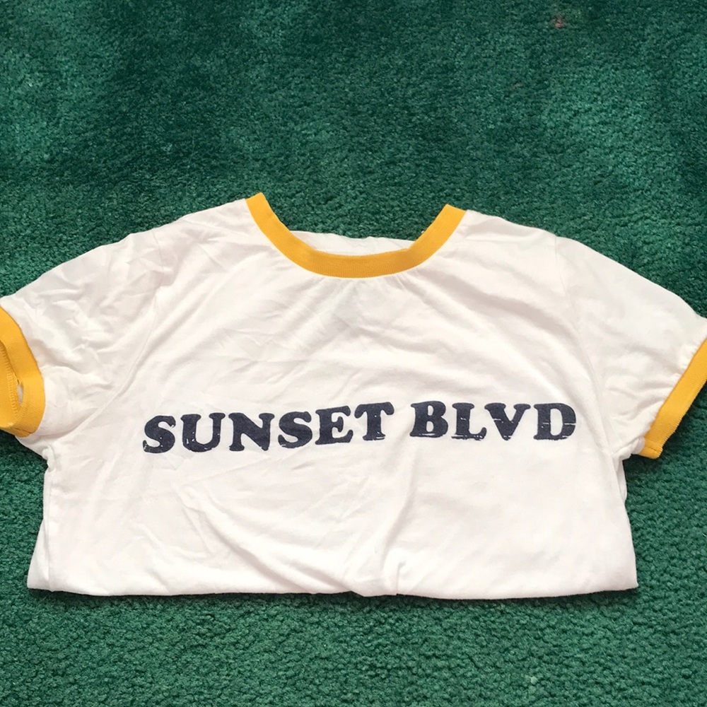 Forever 21, sunset Blvd t shirt